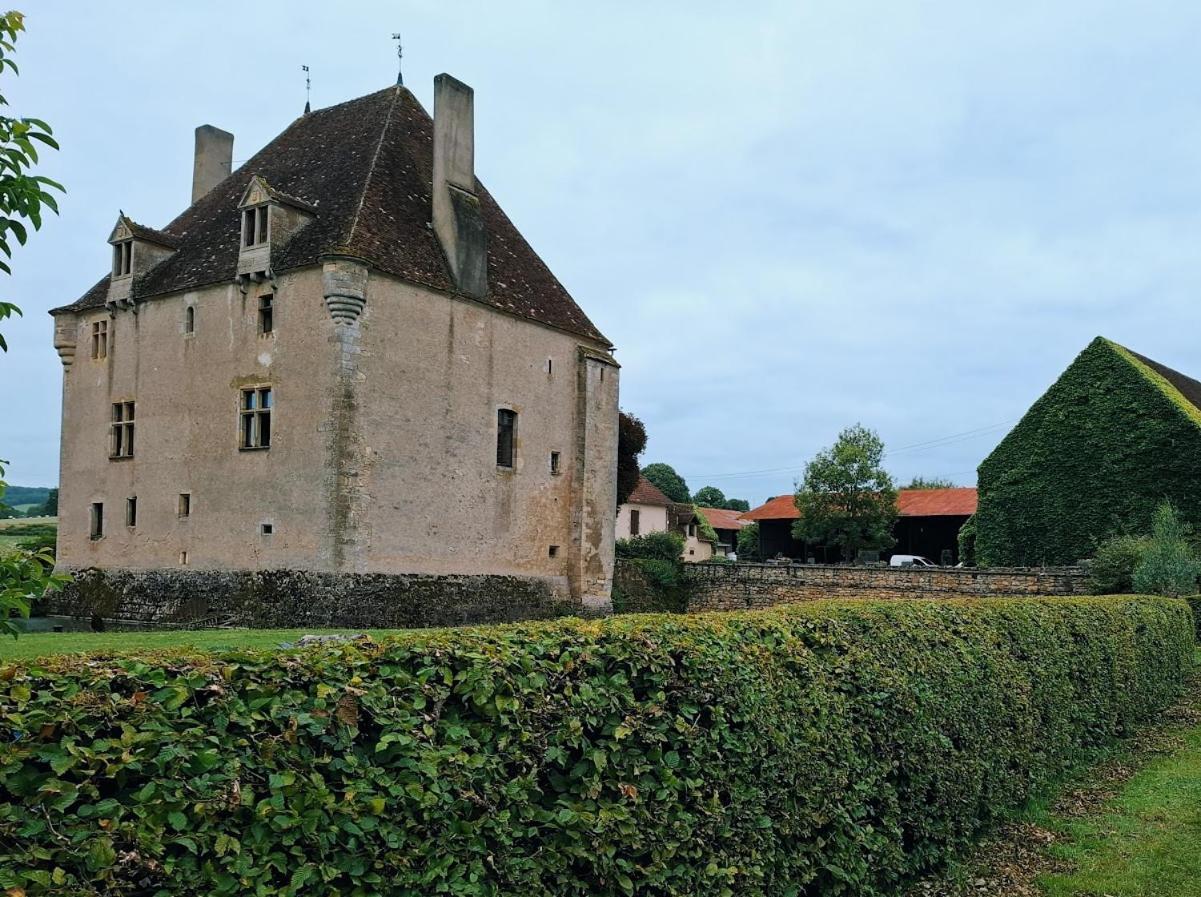 Chambres D'Hotes Les Frerots Lurcy-le-Bourg Exterior photo